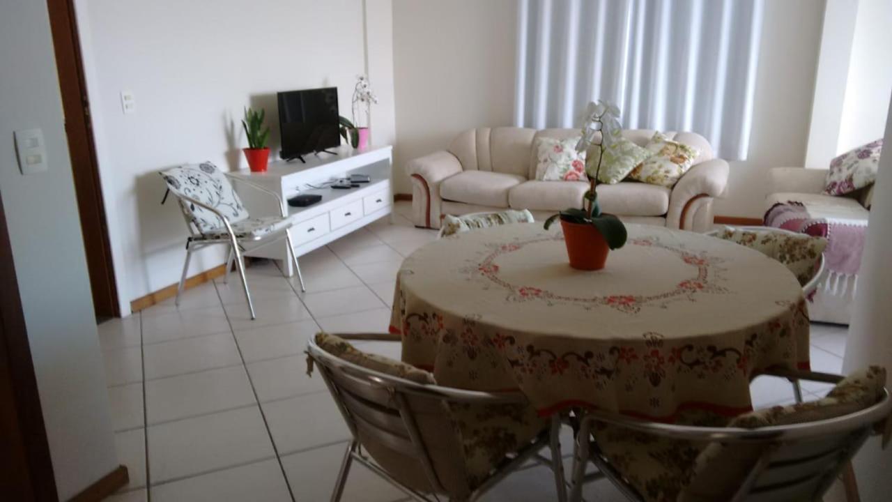 Apartamento Residencial Ilha *